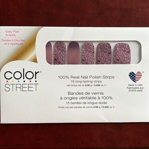 New and sealed Color Street 100% Real Nail Polish Strips - Rule of Plum